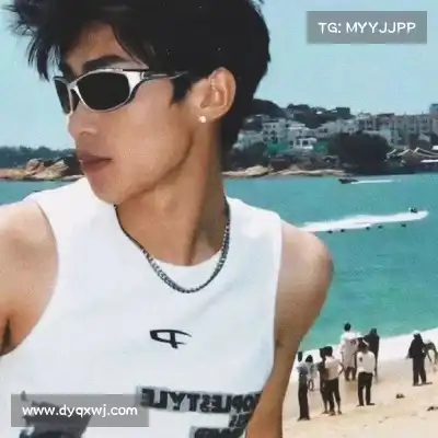 滑凤默